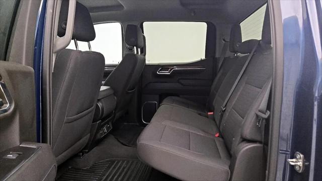 2023 Chevrolet Silverado 1500 4WD Crew Cab Short Bed LT with 2FL
