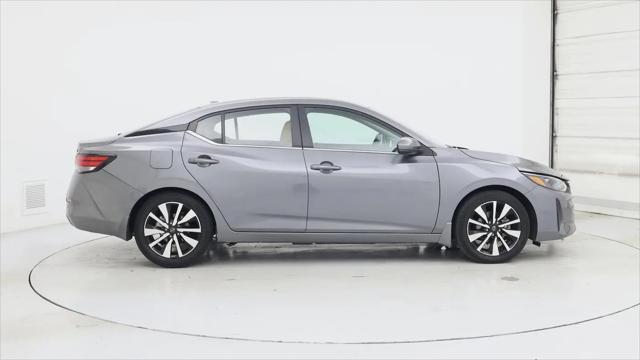 2024 Nissan Sentra SV Xtronic CVT
