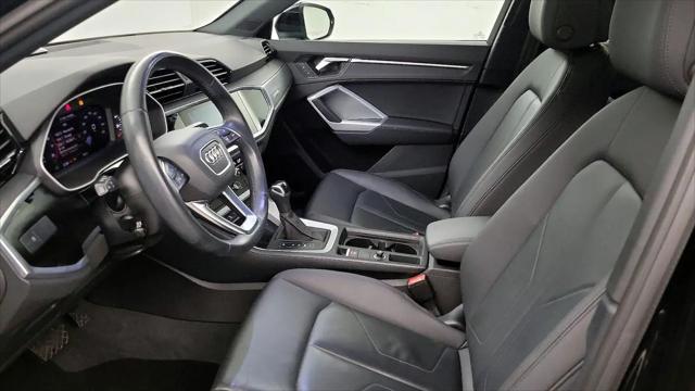 2022 Audi Q3 Premium 40 TFSI quattro Tiptronic