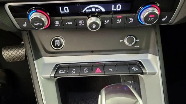 2022 Audi Q3 Premium 40 TFSI quattro Tiptronic