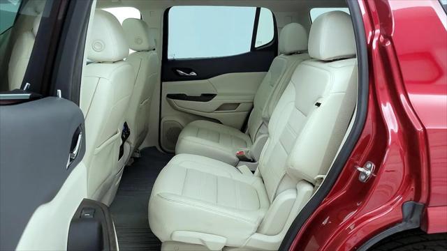 2022 GMC Acadia AWD Denali