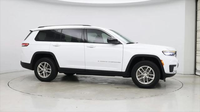 2023 Jeep Grand Cherokee L Laredo 4x4