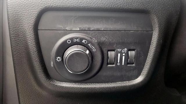 2023 Jeep Grand Cherokee L Laredo 4x4