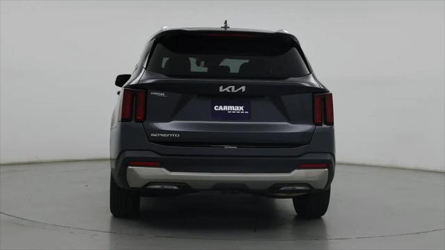 2024 Kia Sorento S
