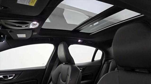 2020 Volvo S60 Momentum