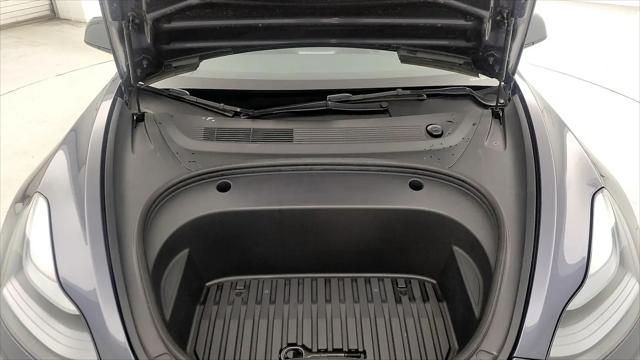 2022 Tesla Model 3 Long Range Dual Motor All-Wheel Drive