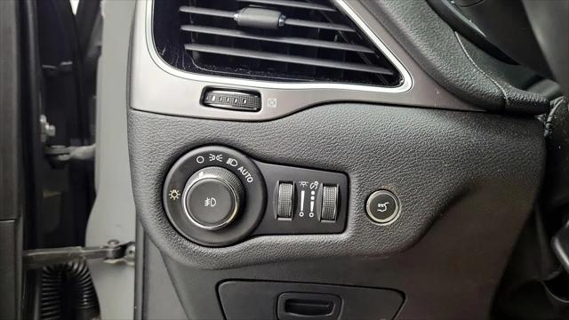 2019 Jeep Cherokee Limited FWD