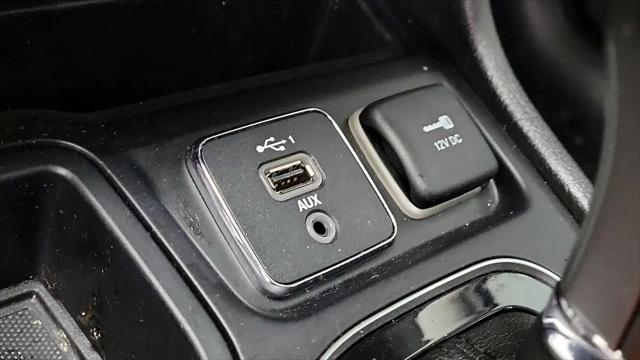 2019 Jeep Cherokee Limited FWD