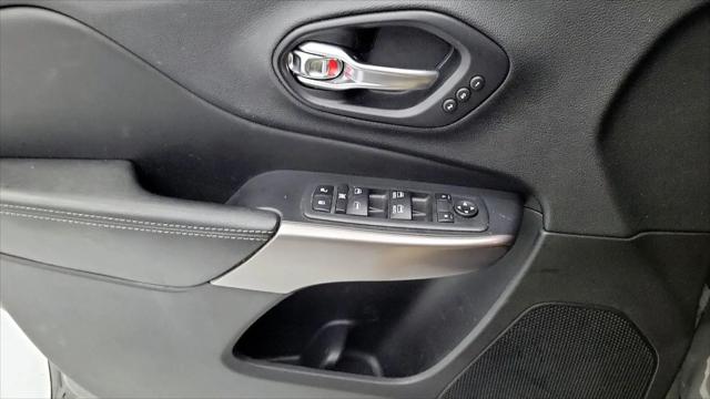 2019 Jeep Cherokee Limited FWD