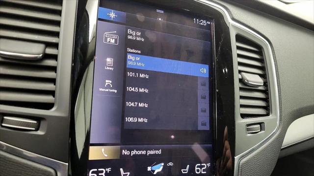 2022 Volvo XC90 T5 Momentum 7 Passenger