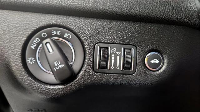 2022 Chrysler 300 S