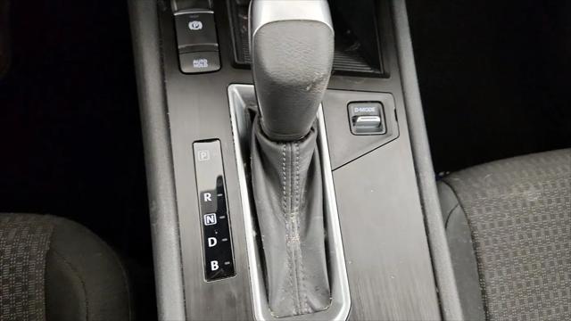2025 Nissan Kicks S FWD