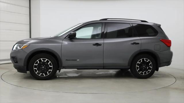 2019 Nissan Pathfinder SL