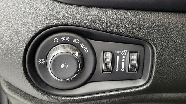 2018 Jeep Renegade Latitude FWD