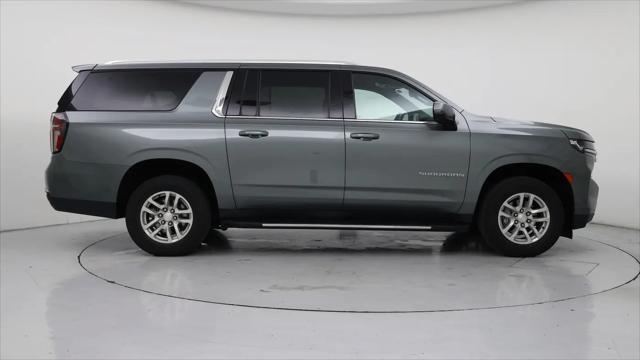 2023 Chevrolet Suburban 2WD LT