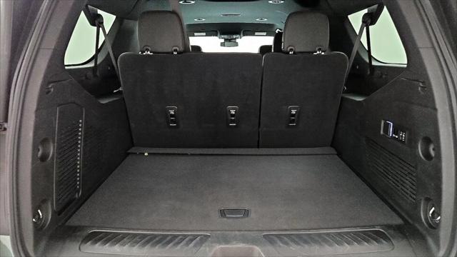 2023 Chevrolet Suburban 2WD LT