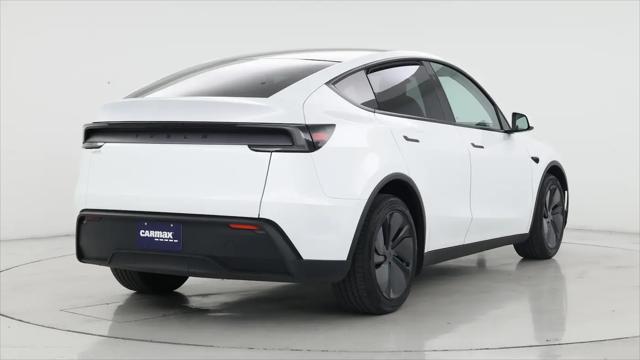 2026 Tesla Model Y Premium Rear-Wheel Drive