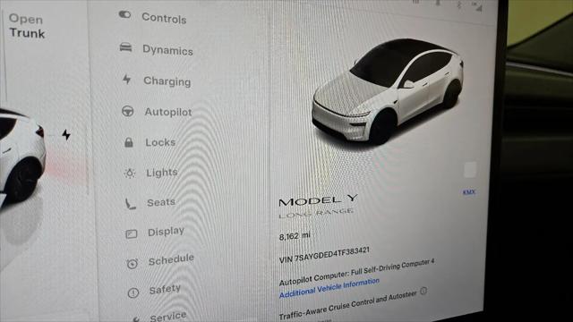 2026 Tesla Model Y Premium Rear-Wheel Drive