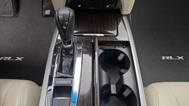2016 Acura RLX Technology Package