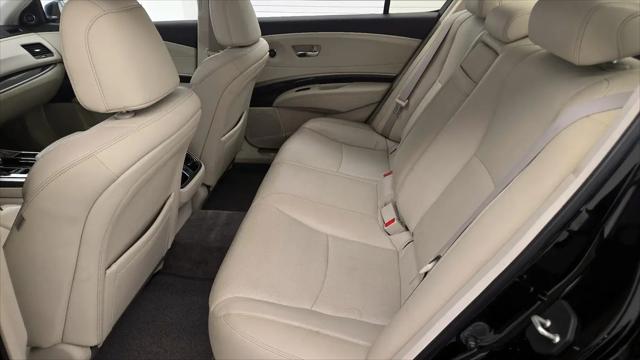 2016 Acura RLX Technology Package