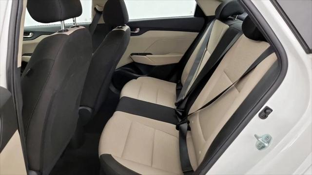 2022 Hyundai Accent SE