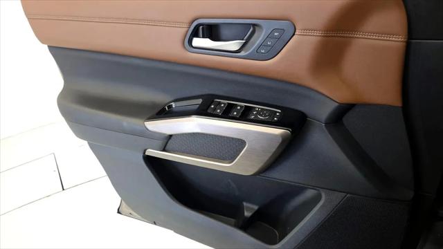 2023 Nissan Pathfinder Platinum 4WD