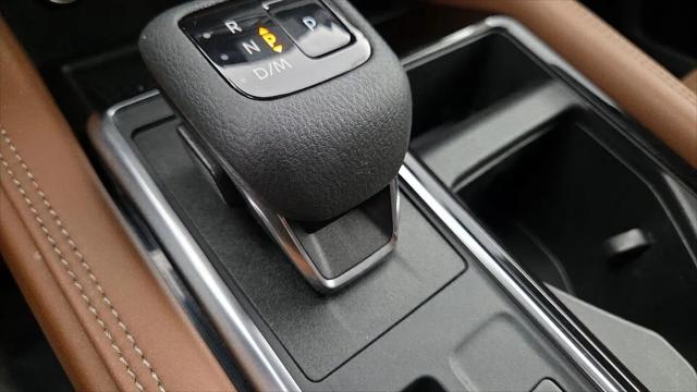 2023 Nissan Pathfinder Platinum 4WD