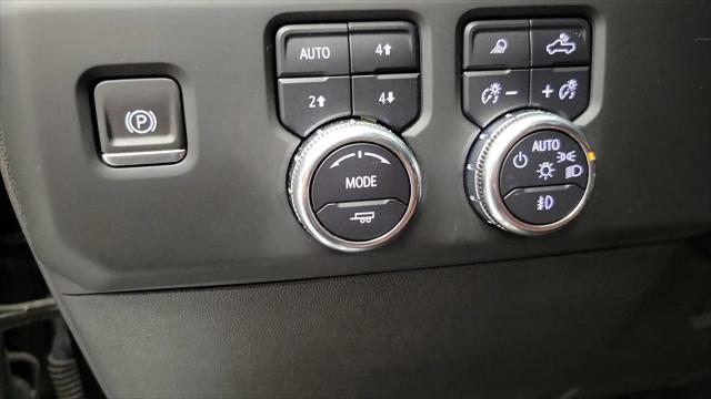 2024 GMC Sierra 2500HD 4WD Crew Cab Standard Bed Denali Ultimate