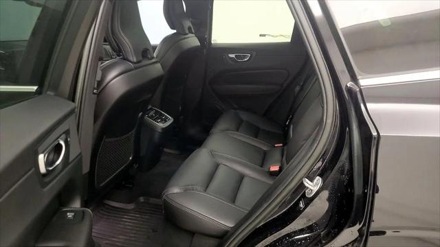 2022 Volvo XC60 B5 Inscription