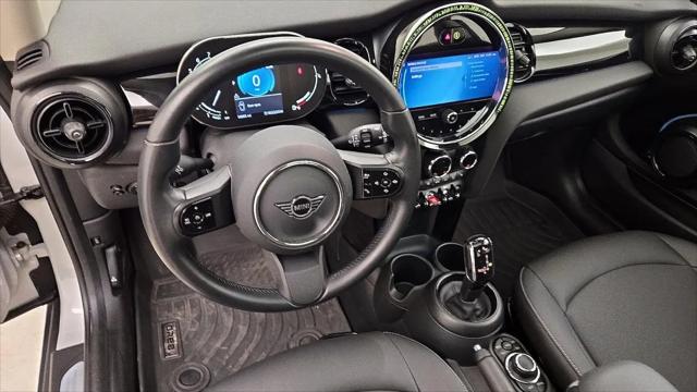 2023 MINI Hardtop Cooper