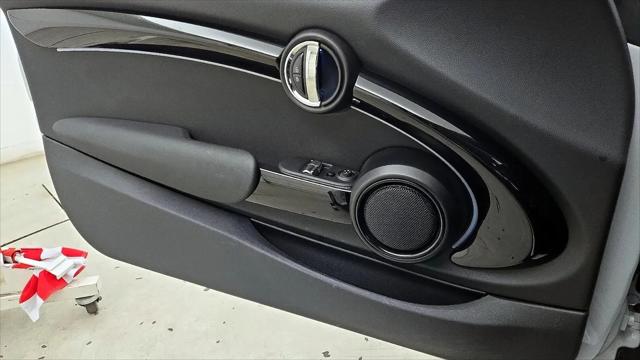 2023 MINI Hardtop Cooper