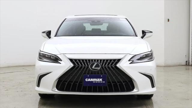 2025 Lexus ES 300h Ultra Luxury