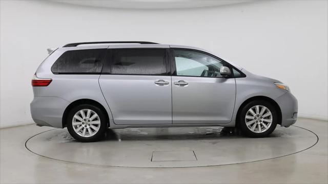 2016 Toyota Sienna XLE Premium 8 Passenger