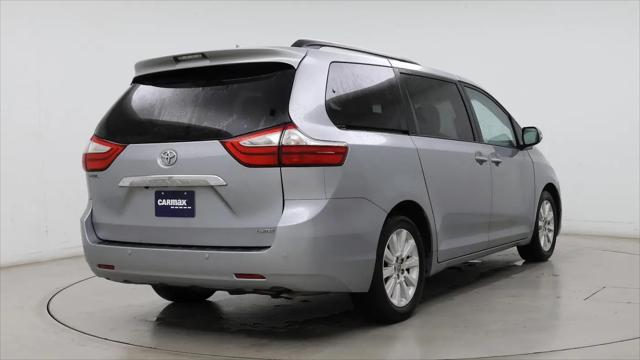 2016 Toyota Sienna XLE Premium 8 Passenger