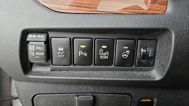2016 Toyota Sienna XLE Premium 8 Passenger