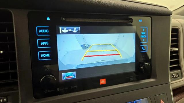 2016 Toyota Sienna XLE Premium 8 Passenger