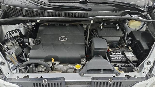 2016 Toyota Sienna XLE Premium 8 Passenger