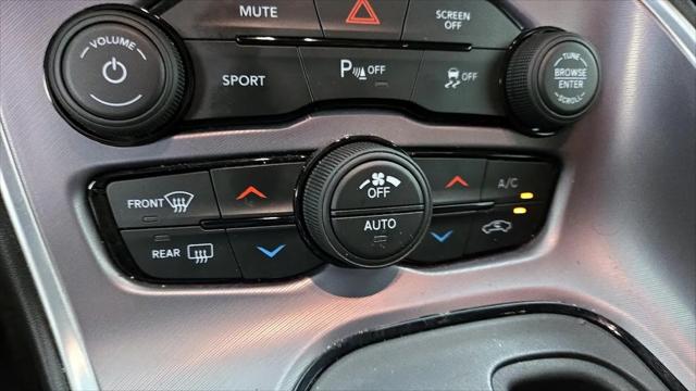 2022 Dodge Challenger SXT