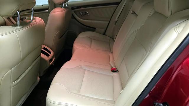 2016 Ford Taurus Limited