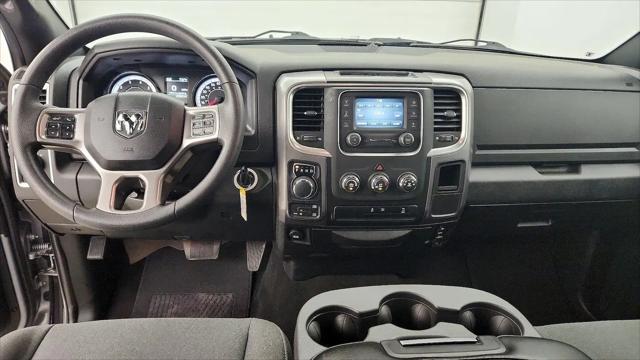 2024 Ram 1500 Classic Warlock Crew Cab 4x4 5'7" Box