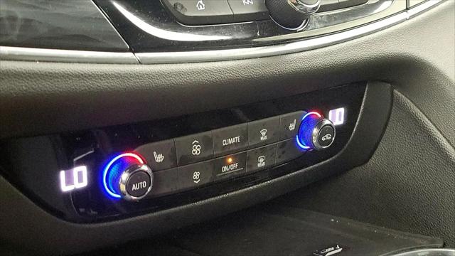 2023 Buick Enclave Essence AWD