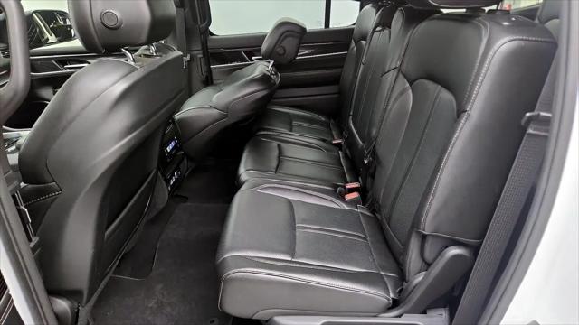2024 Jeep Wagoneer Series I 4x2