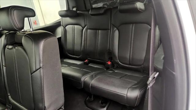 2024 Jeep Wagoneer Series I 4x2