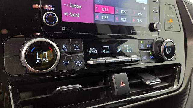 2021 Toyota Highlander LE