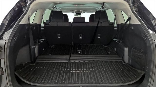 2021 Toyota Highlander LE