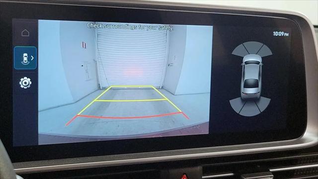 2024 Hyundai IONIQ 6 SE Standard Range
