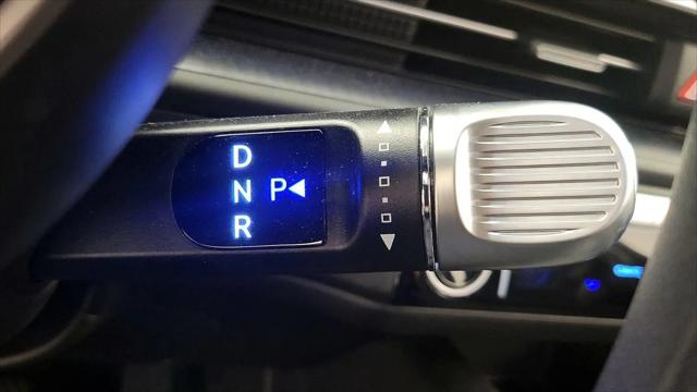 2024 Hyundai IONIQ 6 SE Standard Range