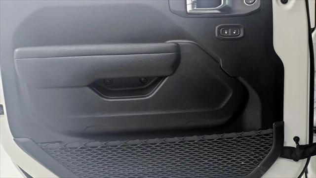 2025 Jeep Wrangler 4-Door Summit 4x4
