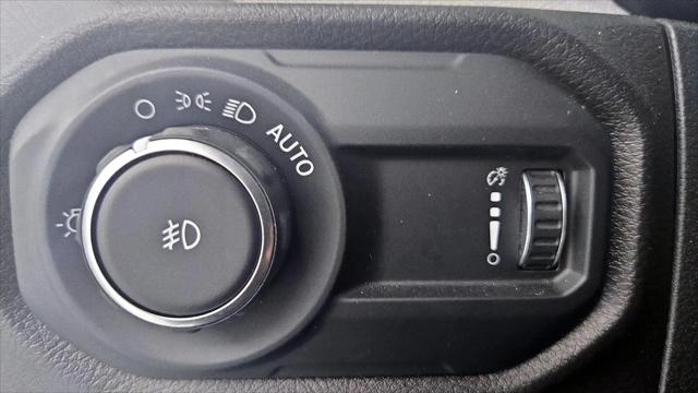 2025 Jeep Wrangler 4-Door Summit 4x4