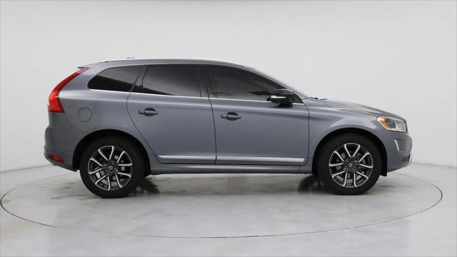 2017 Volvo XC60 T6 Dynamic